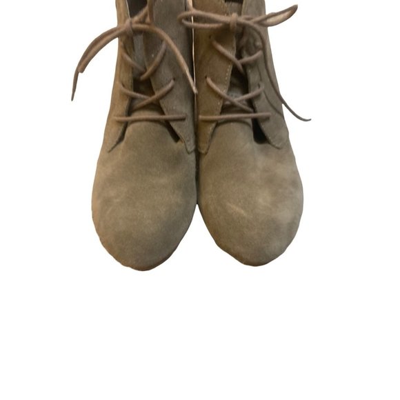 -ALDO Tan Suede Lace Up/Tie Up Almond Toe Block Heel Bootie-Size 7 - Picture 5 of 15